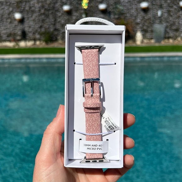 Michael Kors Access Apple Watch Band 38MM/40MM Micro PVC - Picture 8 of 17